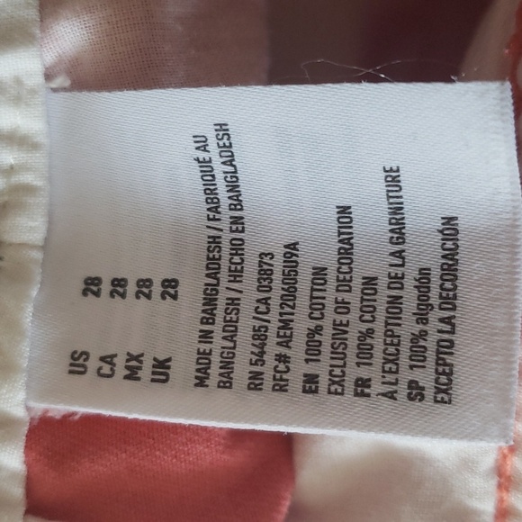 American Eagle Outfitters 100% Cotton Shorts Coral Size 28 - Picture 7 of 10